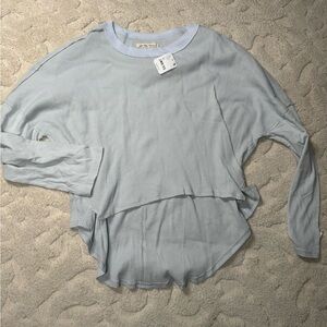 We The Free Women's Gray Pullover long sleeve‎ Thermal Tees M Size NWT blue